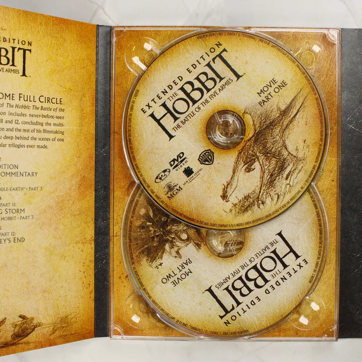 The Hobbit DVD lemezek Nyitott DVD tok két illusztrált lemezzel
