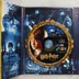 Nyitott DVD tok az első lemezzel