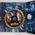 Nyitott DVD tok a második, extrákat tartalmazó lemezzel