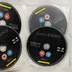 Nyitott DVD tok az első három lemezzel