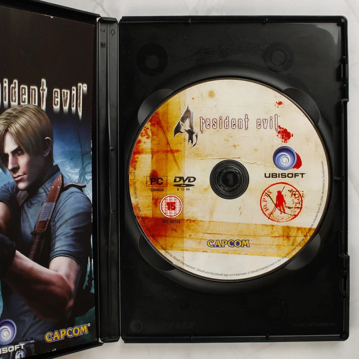 Resident Evil 4 PC lemez és kézikönyv