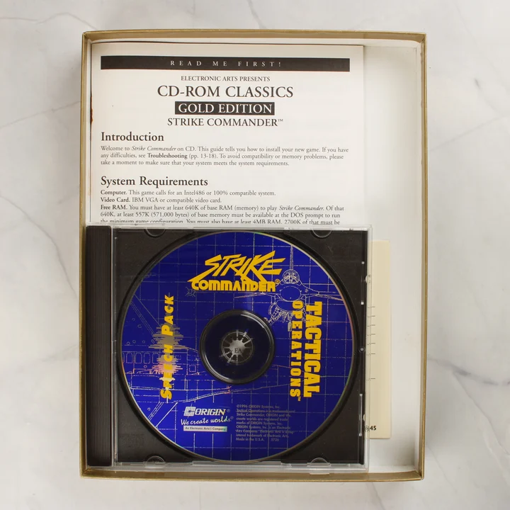 Strike Commander Gold Edition tartalom A Strike Commander Gold Edition dobozának tartalma: CD és útmutató