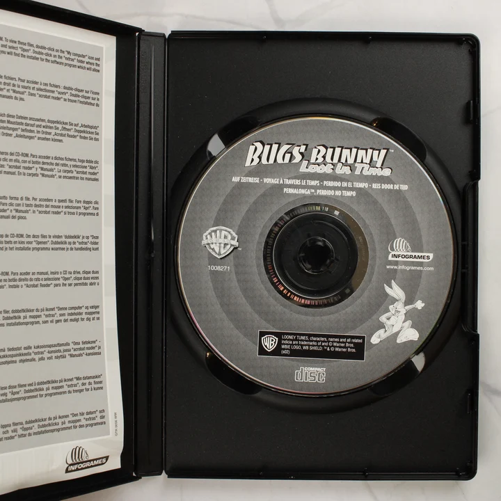 Bugs Bunny Lost in Time PC lemez Nyitott fekete műanyag tok a Bugs Bunny Lost in Time CD-ROM lemezzel