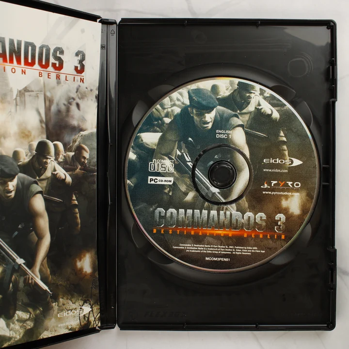 Commandos 3 Destination Berlin lemez Commandos 3 Destination Berlin nyitott tok és CD