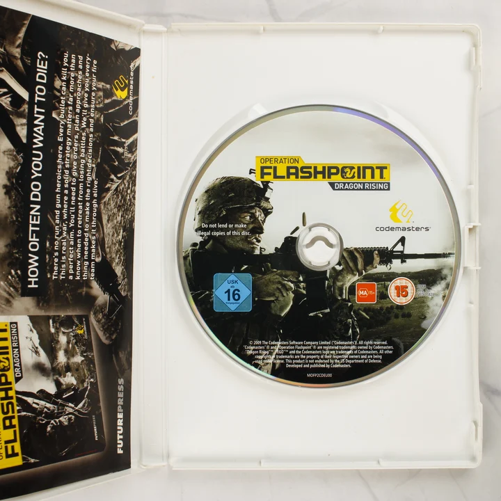 Operation Flashpoint Dragon Rising nyitott tok és lemez