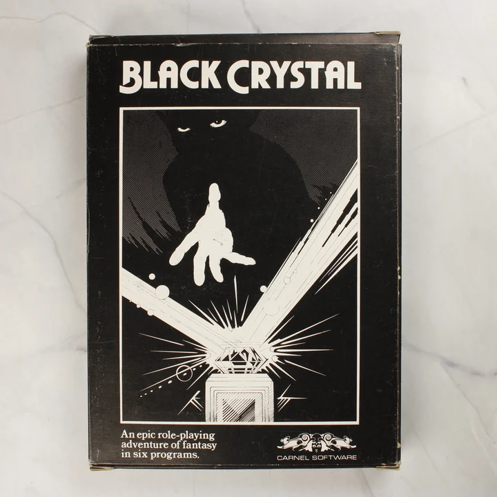 Black Crystal doboz A Black Crystal videójáték fekete doboza fehér grafikával