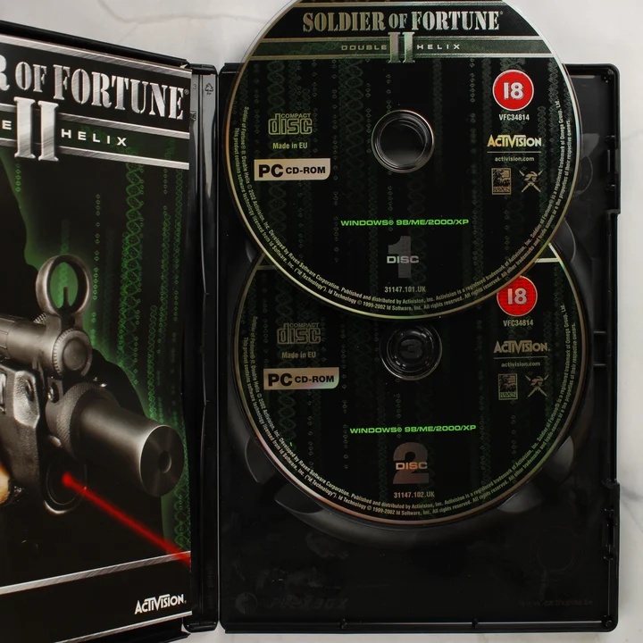 Soldier of Fortune II PC belső tartalom Soldier of Fortune II: Double Helix nyitott tok lemezekkel