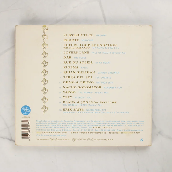 Café del Mar Volumen Diez CD hátlap Café del Mar Volumen Diez CD hátoldala számlistával