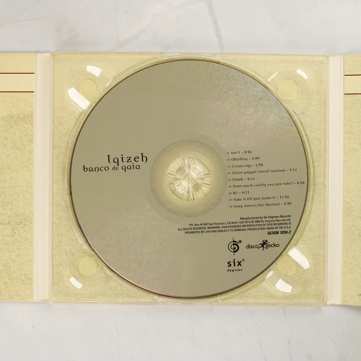 Banco de Gaia Igizeh nyitott CD tok a lemezzel