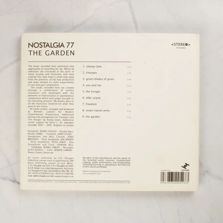 Nostalgia 77 The Garden album hátoldala
