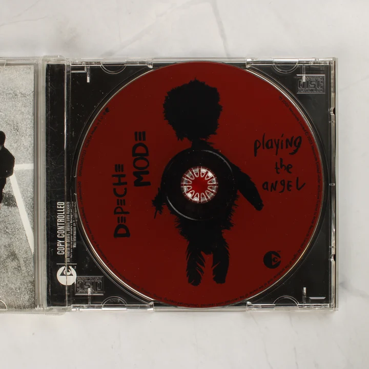 Depeche Mode Playing the Angel vörös színű CD lemez