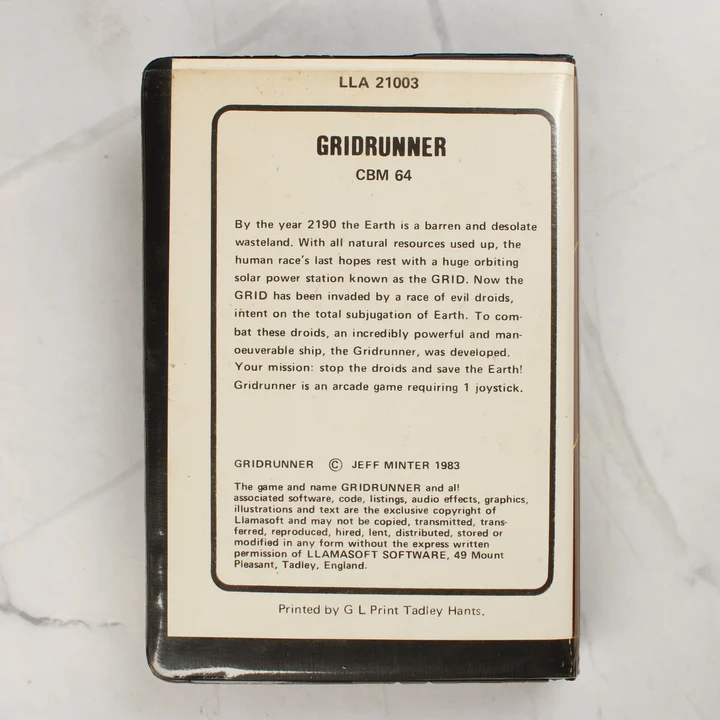 Gridrunner C64 hátlap Gridrunner Commodore 64 videójáték tokjának hátoldala a leírással