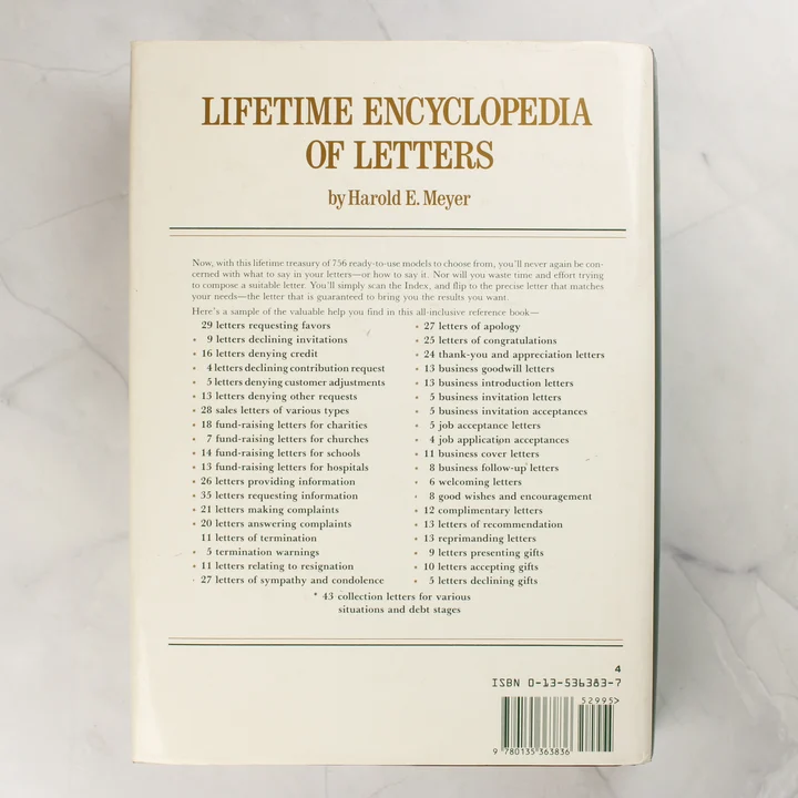 Lifetime Encyclopedia of Letters hátoldal A Lifetime Encyclopedia of Letters könyv hátoldala a tartalomleírással és vonalkóddal