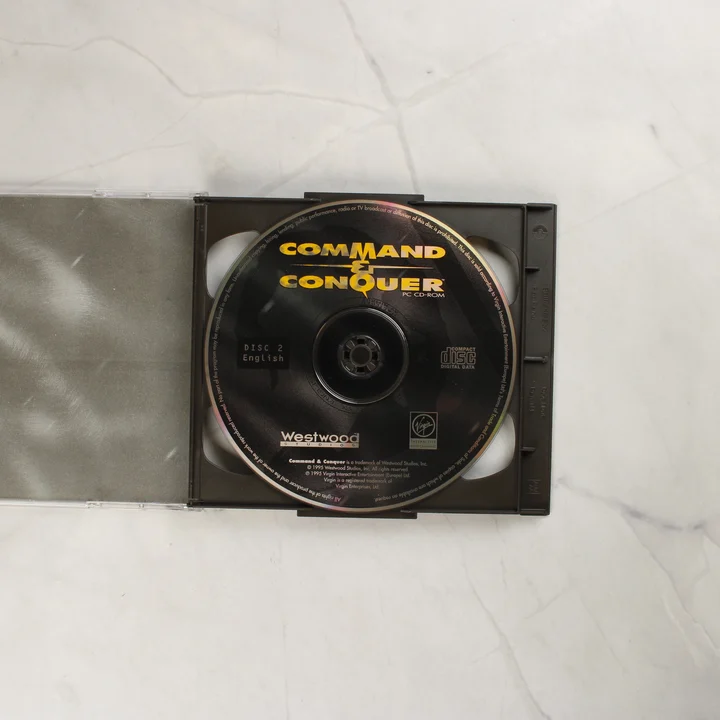 Command & Conquer Disc 2 Command & Conquer 2-es számú CD lemez a tokban