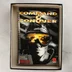 A Command & Conquer doboz tartalma, benne a használati útmutatóval