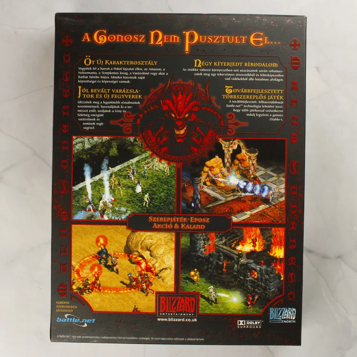 Diablo II nagy doboz hátoldala magyar nyelvű leírással