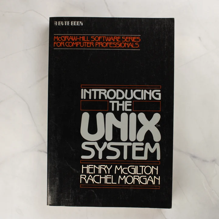 Az Introducing the UNIX System könyv fekete borítója