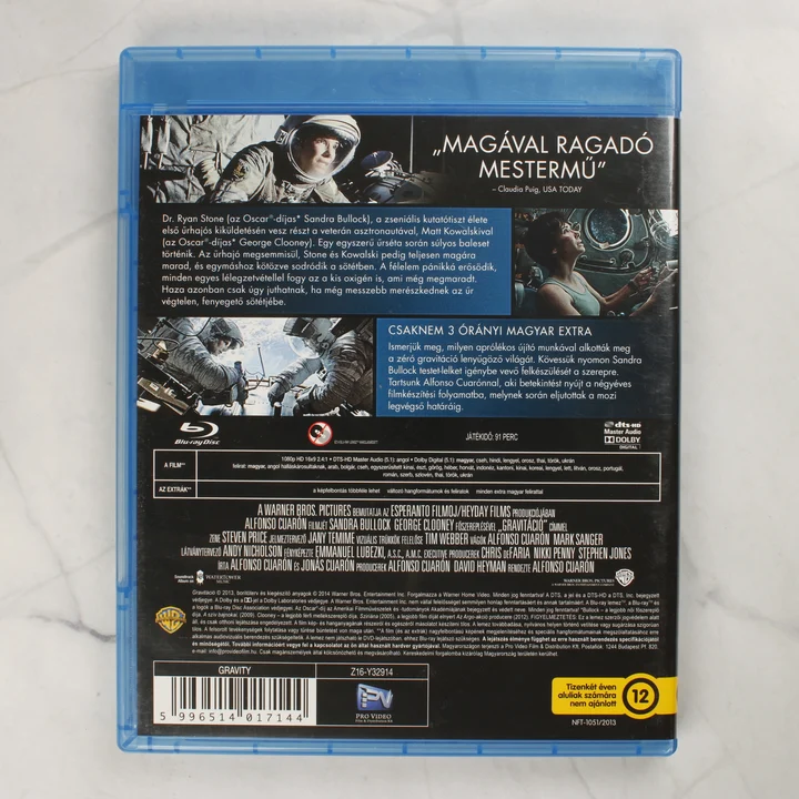 Gravitáció Blu-ray hátoldal A Gravitáció Blu-ray film hátoldala technikai adatokkal