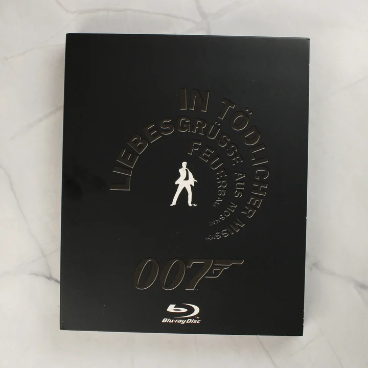 Fekete dombornyomott belső Blu-ray tok