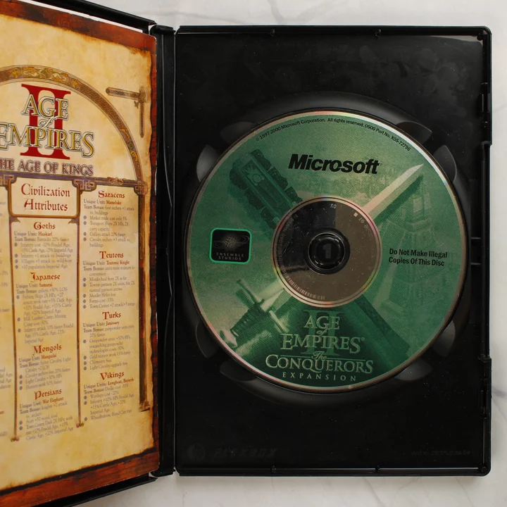 Age of Empires II The Conquerors Expansion nyitott tok lemezzel