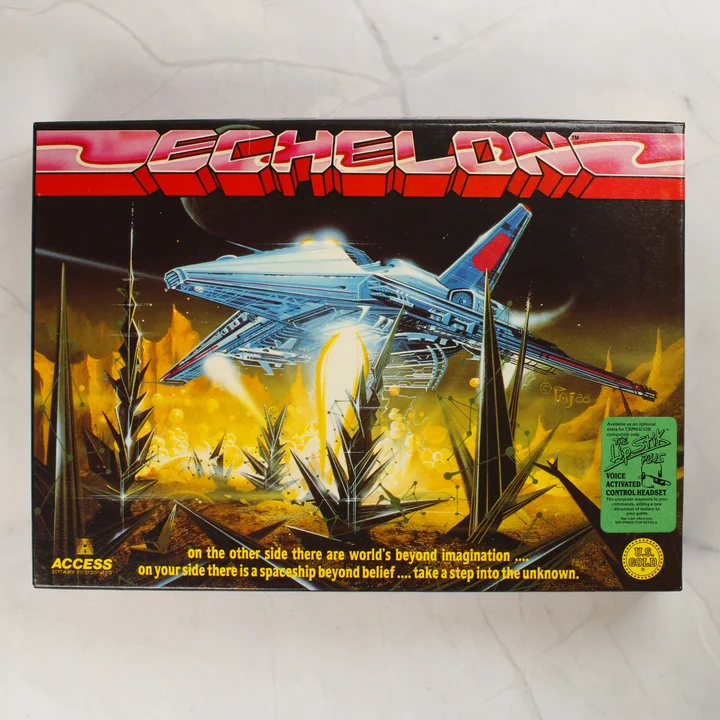 Echelon C64 doboz előlap Echelon videójáték dobozának eleje színes űrhajós illusztrációval