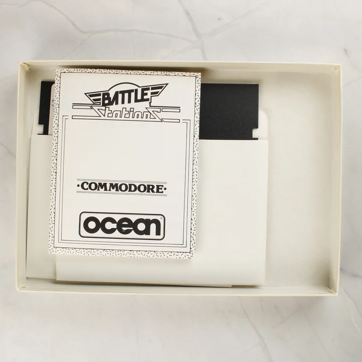 Battle Stations C64 tartalom Battle Stations használati útmutató és lemezek a dobozban