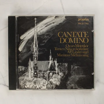 A Cantate Domino CD előlapja a templom rajzával és a közreműködők neveivel