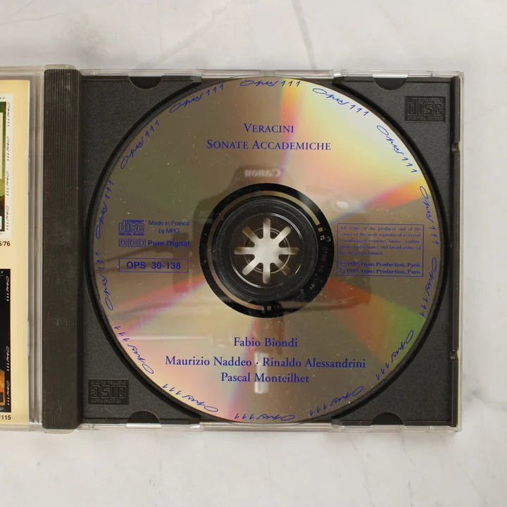 Veracini Sonate Accademiche CD lemez Veracini Sonate Accademiche CD lemez a nyitott tokban