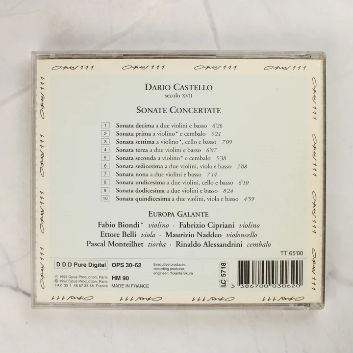 Dario Castello - Sonate Concertate CD hátlapja számlistával és vonalkóddal