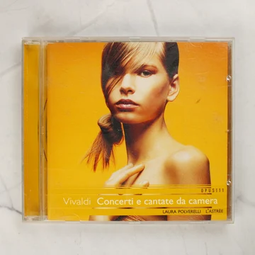 Vivaldi Concerti e cantate da camera CD előlapja sárga háttérrel és női portréval