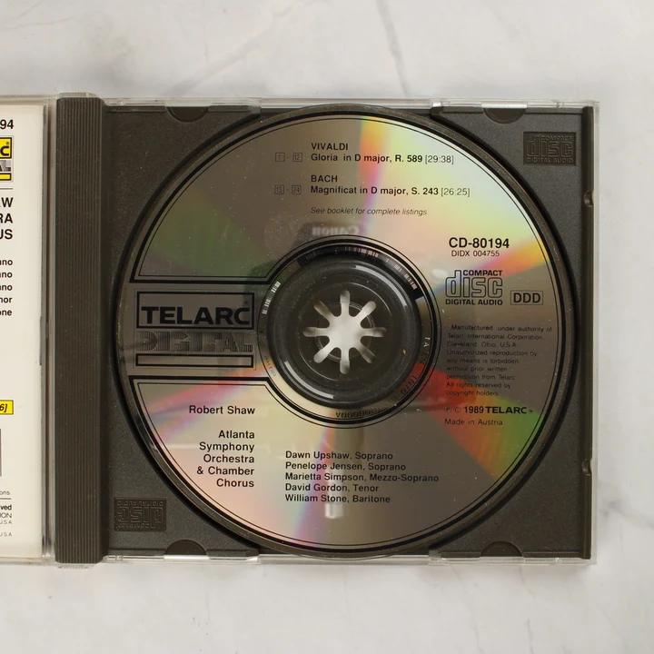 A Vivaldi Gloria és Bach Magnificat CD lemez a tokban