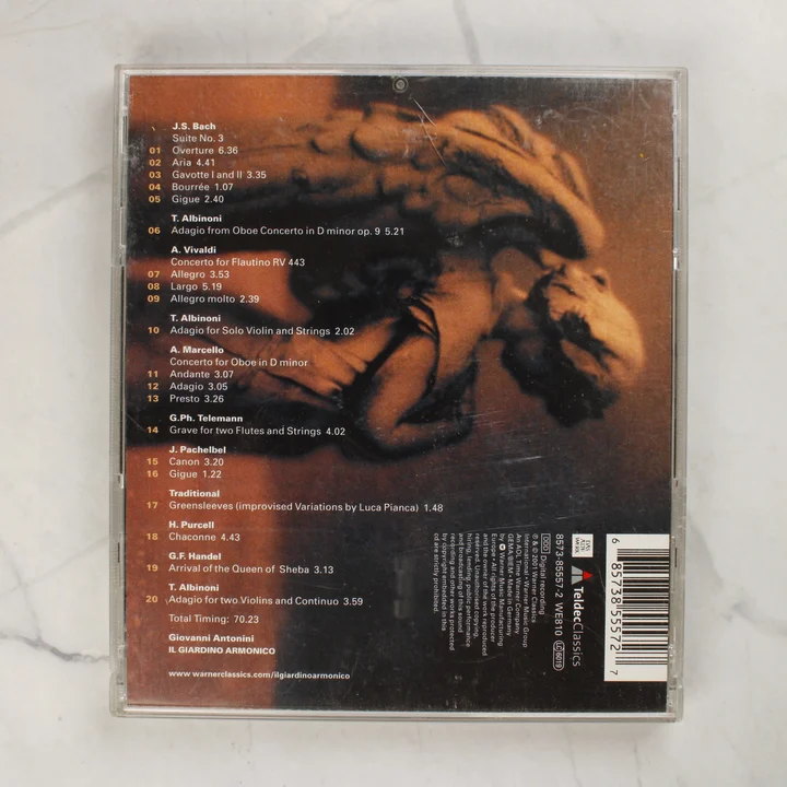 Il Giardino Armonico - Musica Barocca CD hátlap Il Giardino Armonico - Musica Barocca CD hátlapja a számlistával és vonalkóddal