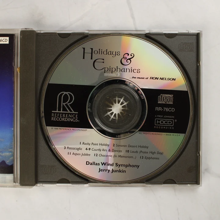 Ron Nelson - Holidays & Epiphanies CD lemez Ron Nelson - Holidays & Epiphanies CD lemez a nyitott tokban