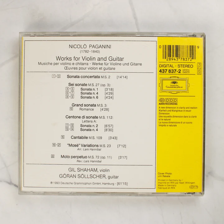 A Paganini for Two CD hátlapja a számlistával és a vonalkóddal
