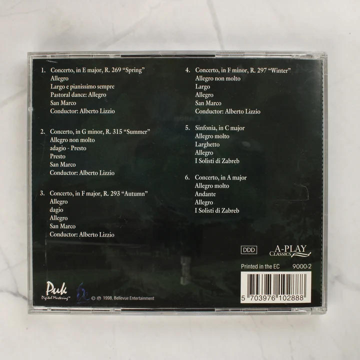 Vivaldi: The Four Seasons CD hátlap Vivaldi: The Four Seasons CD hátlapja a számlistával és vonalkóddal
