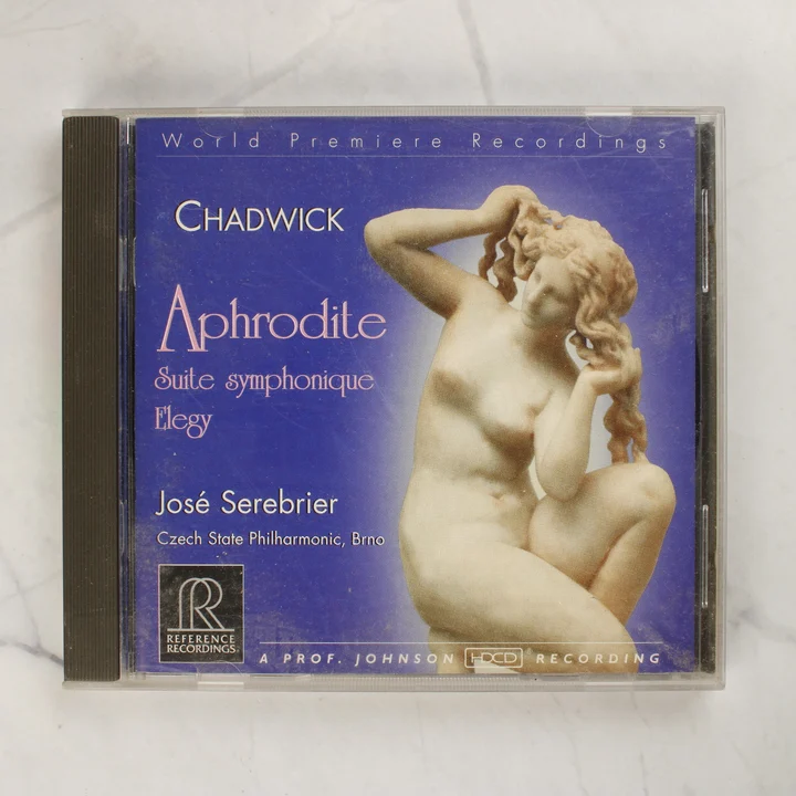 Chadwick - Aphrodite CD előlap Chadwick - Aphrodite CD előlapja a kék borítóval és a szobor ábrázolásával