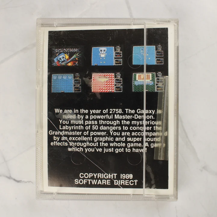 A Meganoid Construction Kit Amiga videójáték hátlapja képernyőképekkel