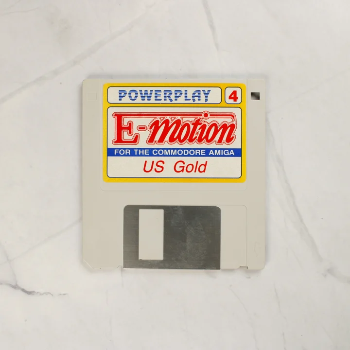 E-Motion Amiga floppy lemez Az E-Motion játék 3,5 colos floppy lemeze Commodore Amiga platformra