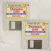 Két darab 3,5 colos Amiga floppy lemez a Dungeon Quest játékkal