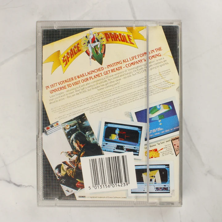 A Voyager Amiga videójáték hátlapja leírással és képekkel