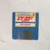 Kék színű 3,5 colos floppy lemez RVF Honda címkével Commodore Amiga számítógéphez