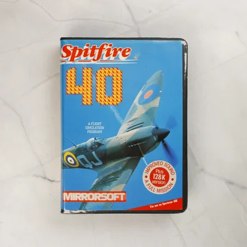 A Spitfire 40 ZX Spectrum videójáték előlapja a repülőgéppel