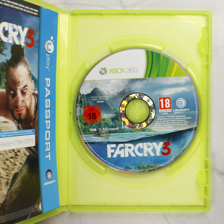 Far Cry 3 Xbox 360 belső rész lemezzel Nyitott Far Cry 3 Xbox 360 tok a játéklemezzel és a melléklettel