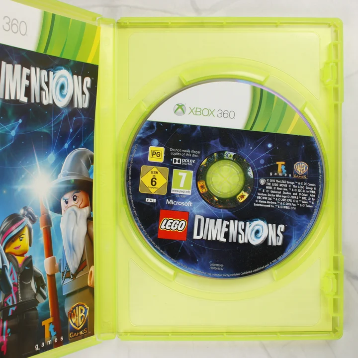 LEGO Dimensions Xbox 360 lemez és nyitott tok A nyitott zöld műanyag tok a LEGO Dimensions Xbox 360 játéklemezzel