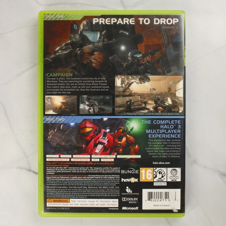 A Halo 3: ODST Xbox 360 játék hátlapi borítója a részletekkel és vonalkóddal