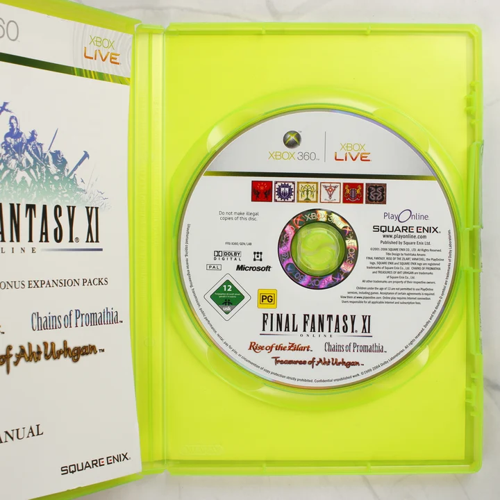 Final Fantasy XI Online Xbox 360 lemez és belső A nyitott Xbox 360 tok a Final Fantasy XI Online játéklemezzel