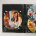 A Grand Theft Auto V PC-s változatának 1. számú telepítő DVD lemeze a tok bal oldalán