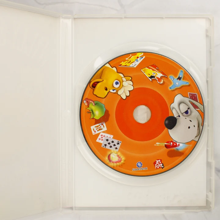 A Willy & Boris játékgyűjtemény nyitott tokja a CD-lemezzel