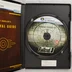A nyitott tok a Fallout 3 DVD lemezzel és a kézikönyvvel