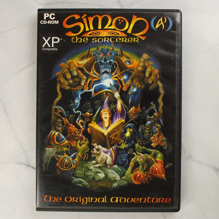 Simon the Sorcerer PC CD-ROM játék elölnézeti képe a fekete műanyag tokban